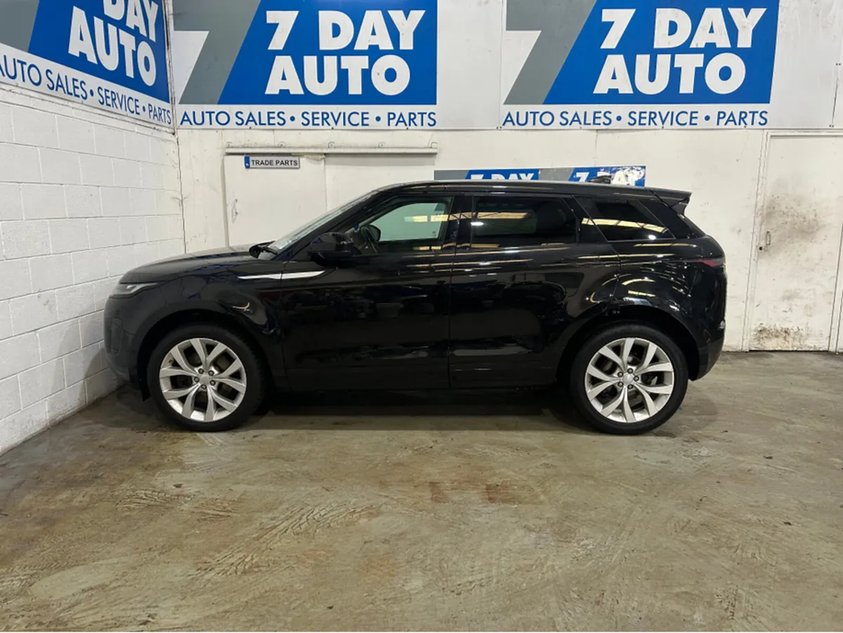 Land Rover Range Rover Evoque AUTO 2.0 PAN ROOF AU - Image 4