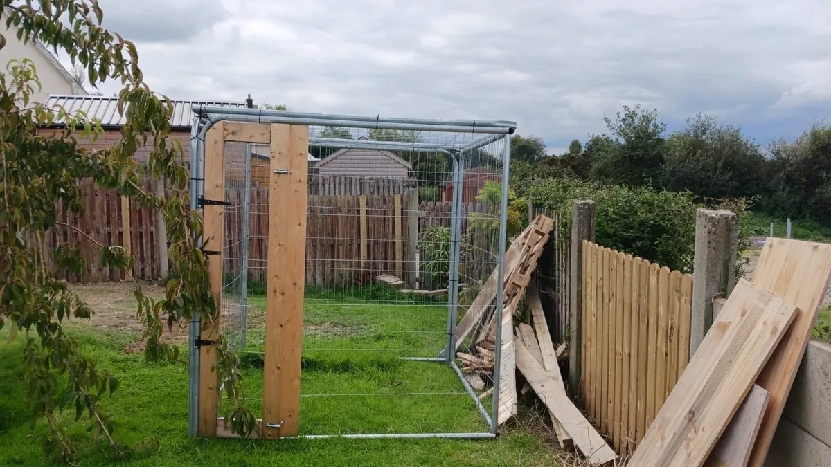 Cat or dog outdoor cage - Image 1