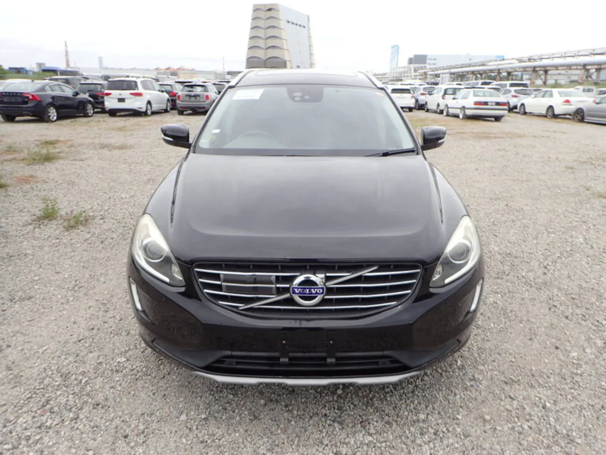Volvo XC60 D4 2.0 DIESEL SE LUXURY PREMIUM PLUS AU - Image 2