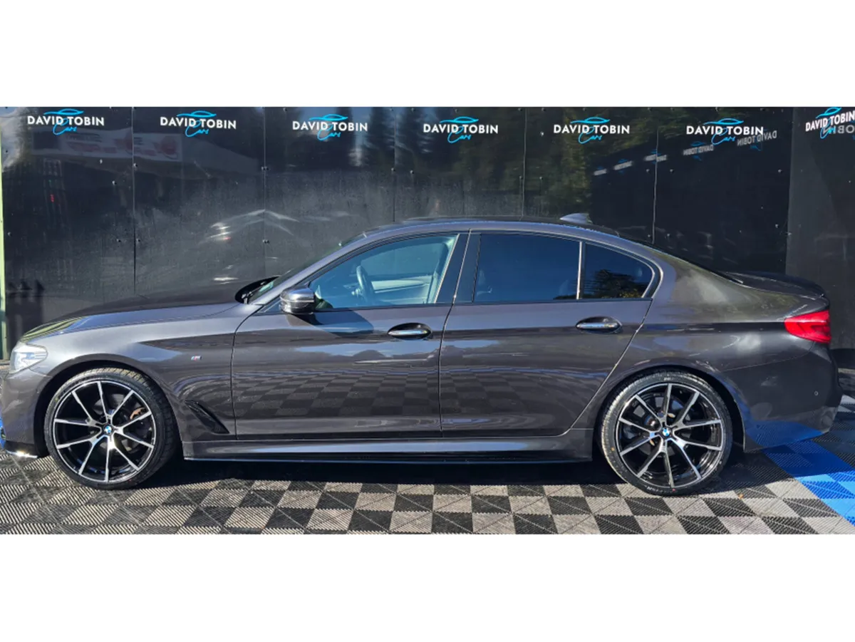 BMW 5-Series G30 M SPORT AUTO/M PERFORMANCE KIT & - Image 3