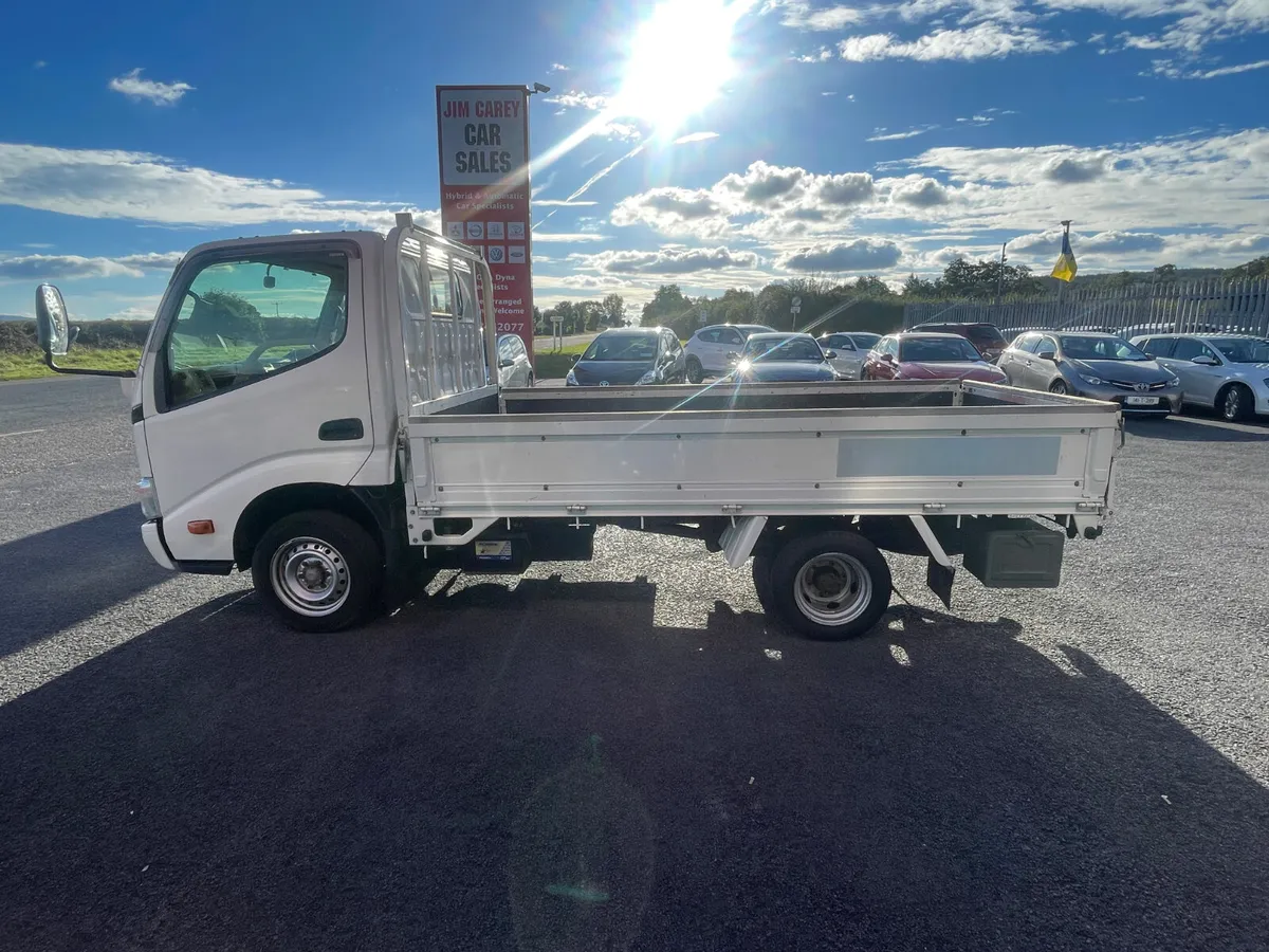 Toyota Dyna 2014 - Image 4