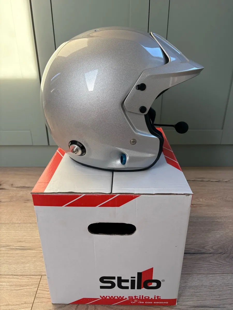 Stilo Trophy Venti Helmet - Image 4