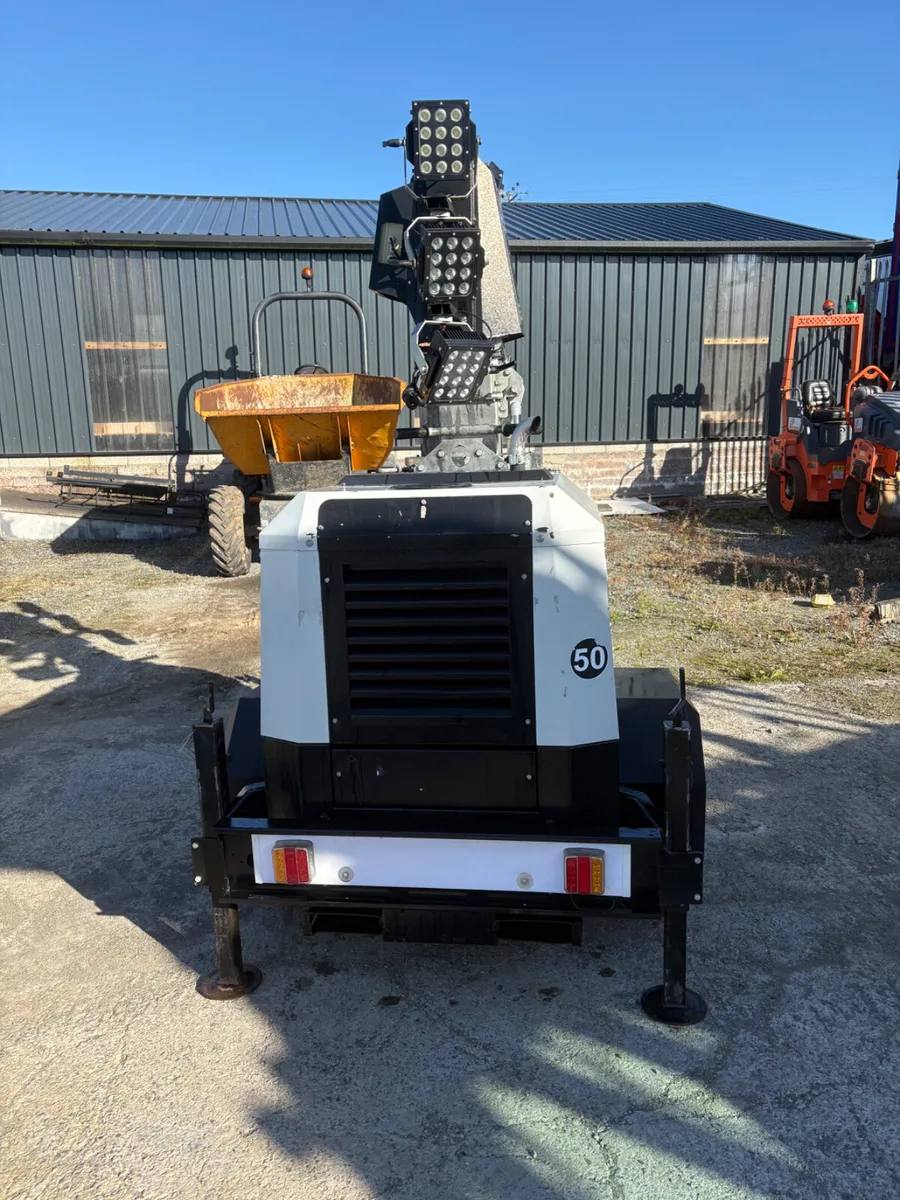 2018 LED Lighting Tower 9 metre - Image 2