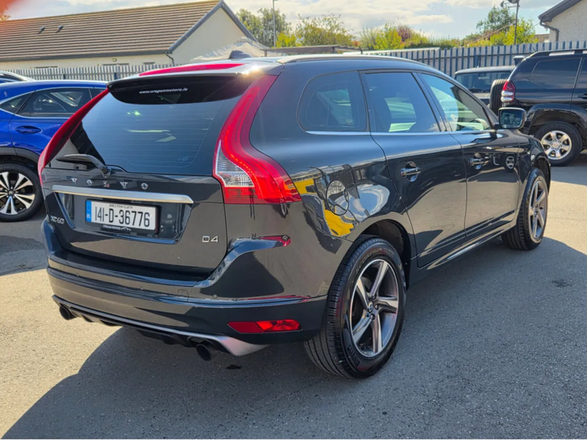 Volvo XC60 2.0 D4 R-DESIGN NAV 181 BHP AUTO - Image 3