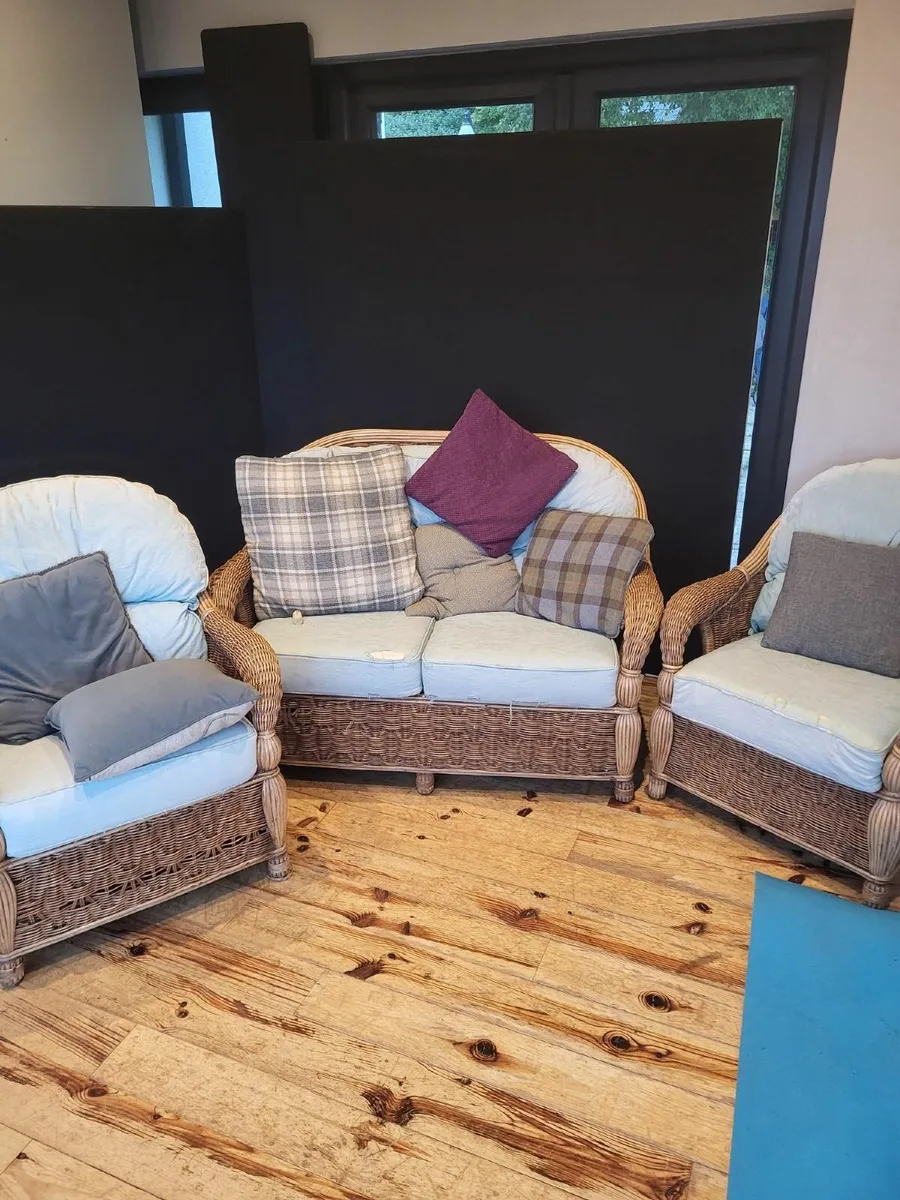 Kane sunroom furniture set - Image 2