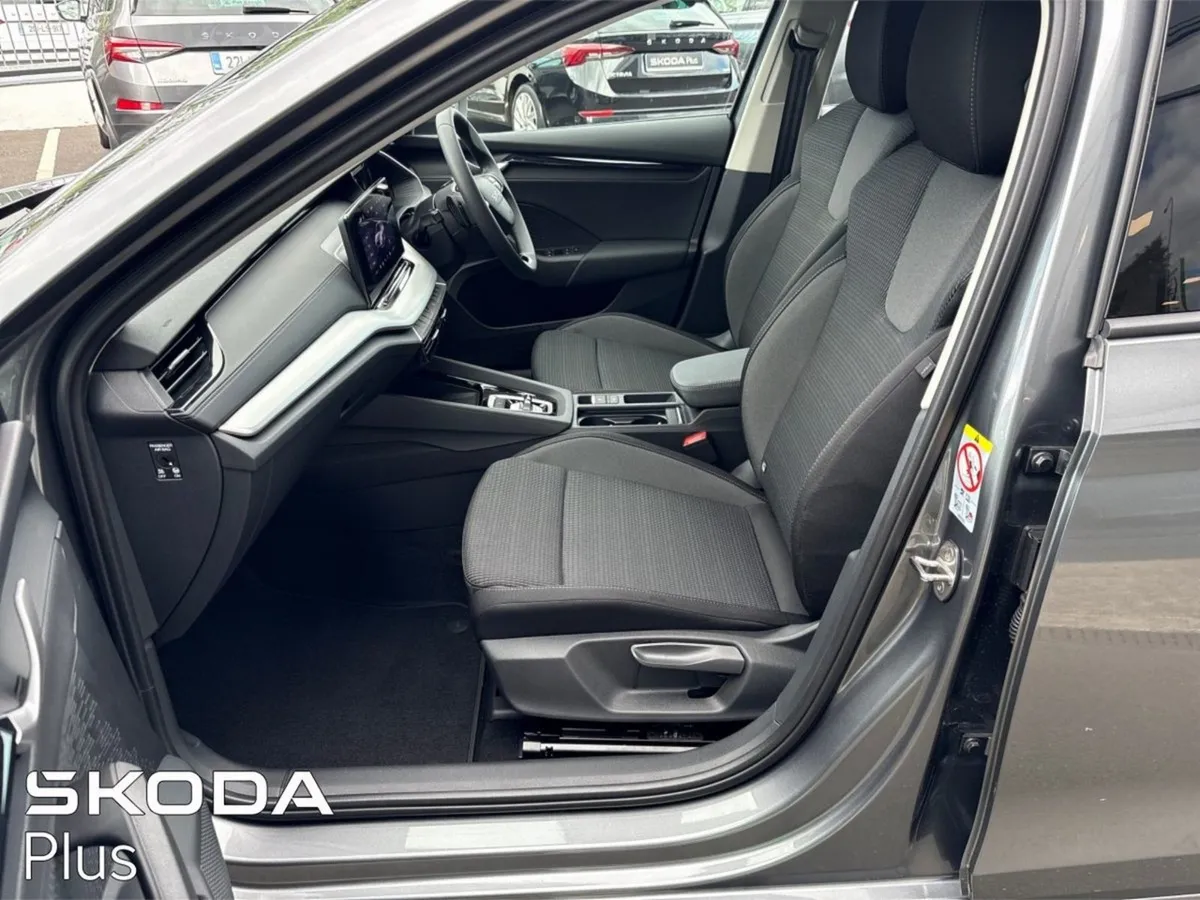 Skoda Octavia Selection 1.5 TSI Hybrid DSG 115BHP - Image 4