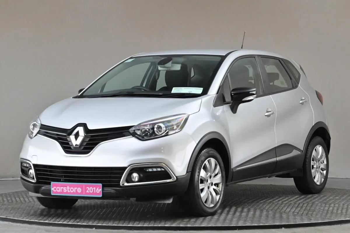 Renault Captur 1.5 DCI 90bhp Life 5spd - Image 3