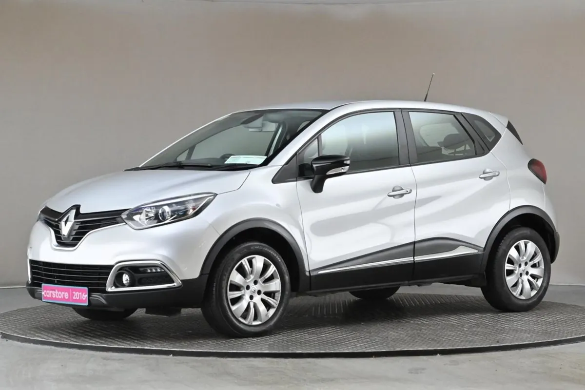Renault Captur 1.5 DCI 90bhp Life 5spd - Image 4