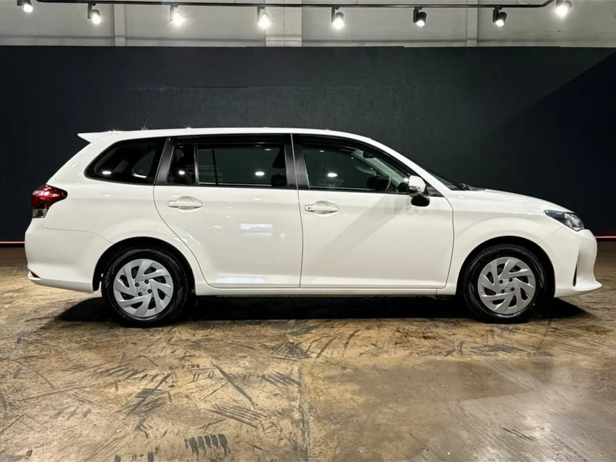 Toyota Other 1.5 AUTO - STOP / START - Image 3