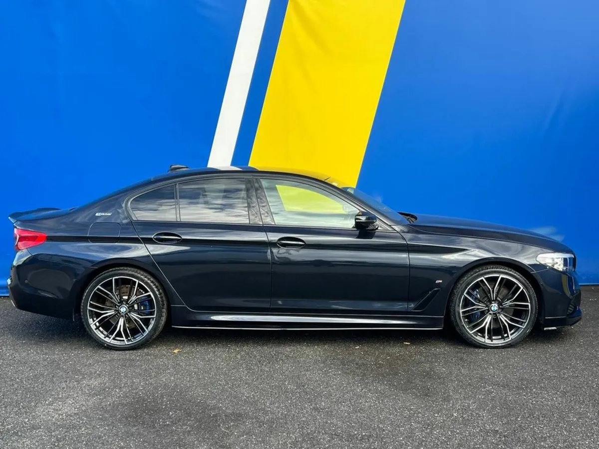 BMW 5-Series 530e M-SPORT COMPETITION PACK 2.0 HYB - Image 2
