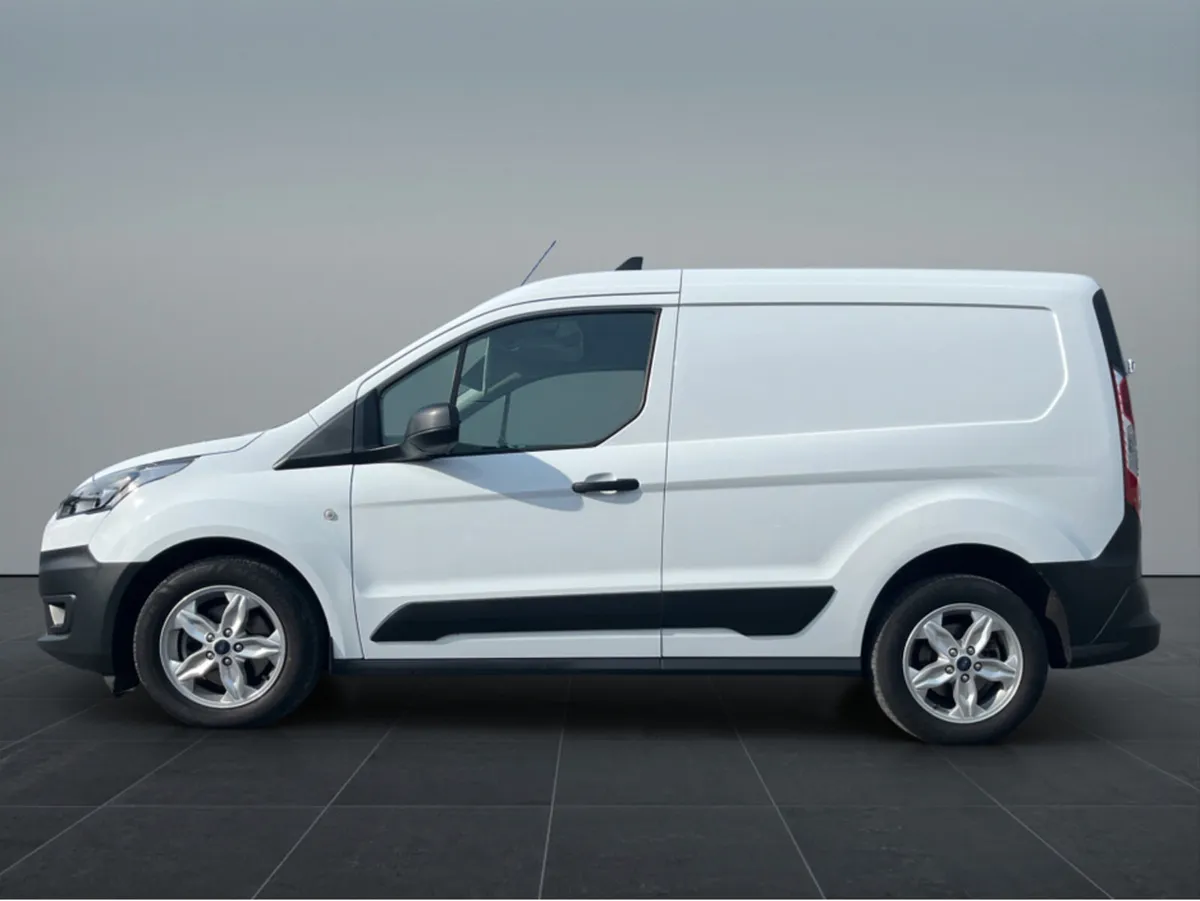 Ford Transit Connect SWB 100BHP *NO VAT* - Image 4