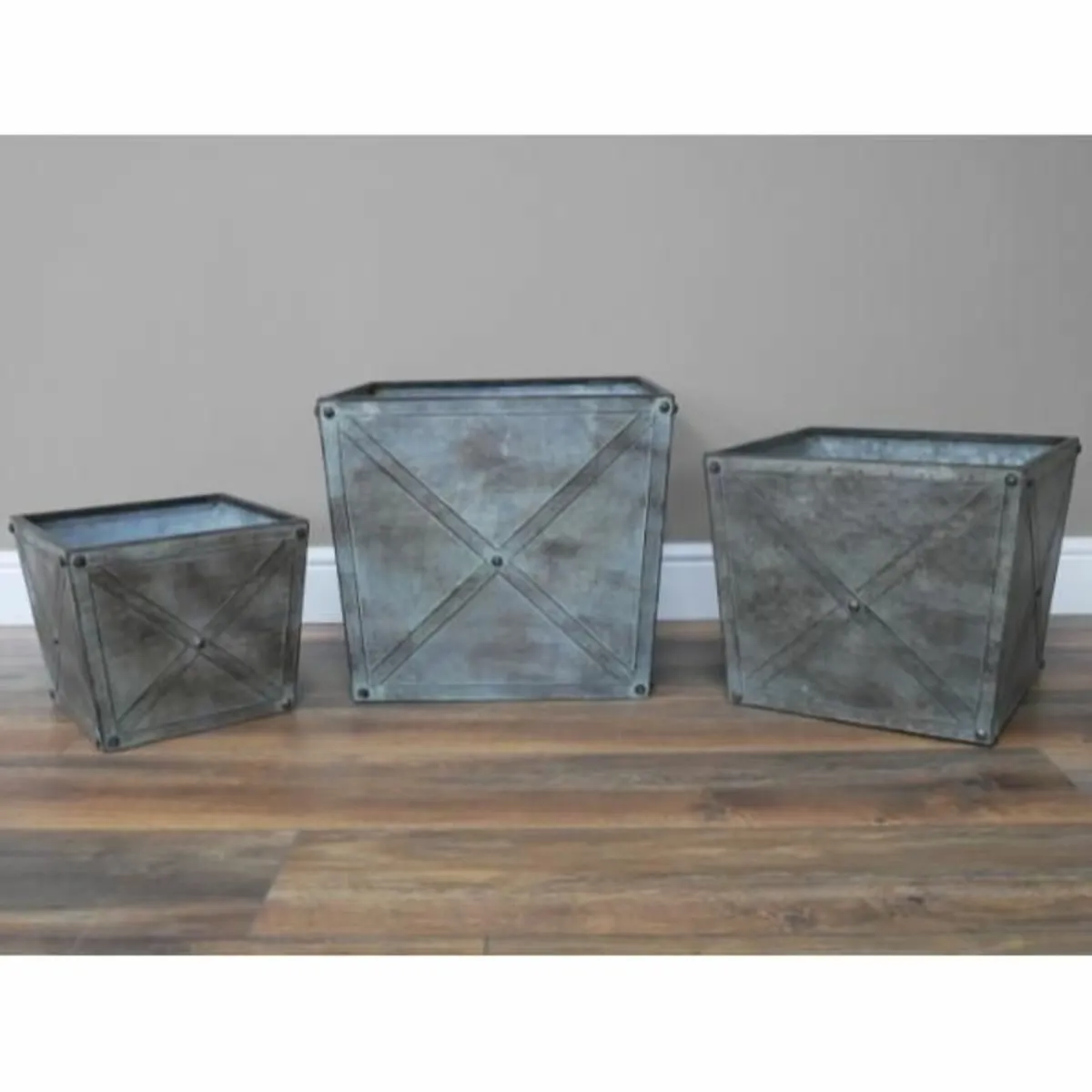 Set of 3 Planters D8481 - Image 2
