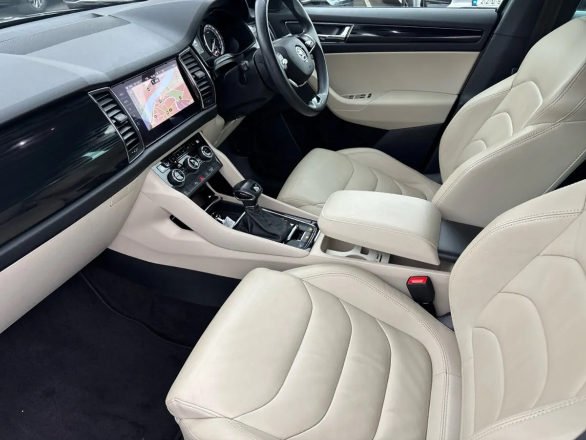 Skoda Kodiaq 7 SEAT STYLE AUTOMATIC 2.0 TDI 150HP - Image 3