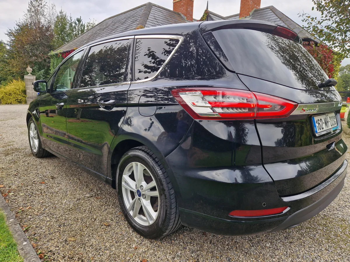 Ford S-Max Titanium 7 SEATS, 2YR WARRANTY, SUPERB - Image 3