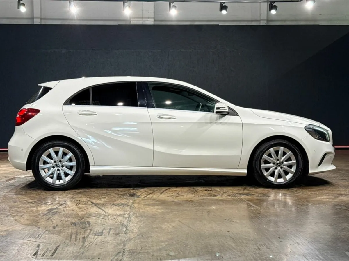 Mercedes-Benz A-Class 1.6 AUTOMATIC - REVERSE CAME - Image 3