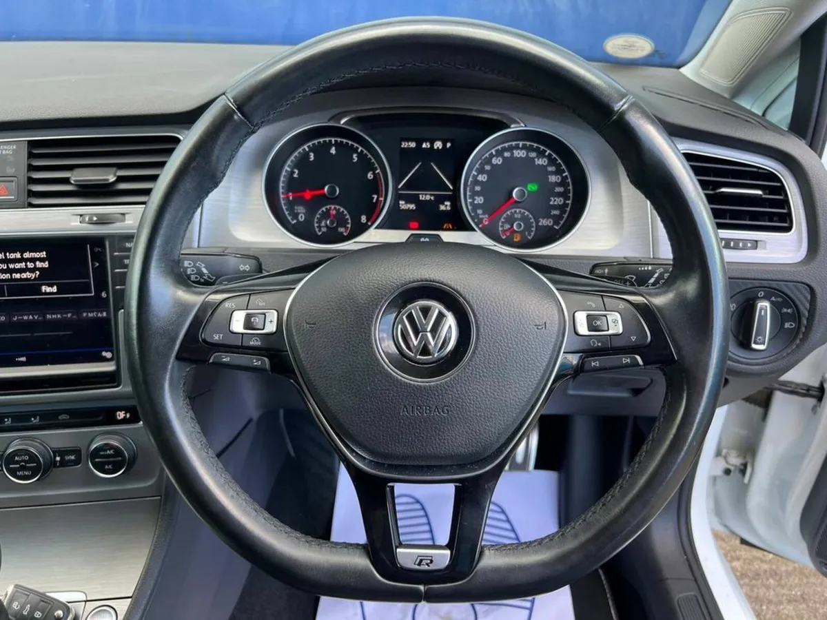 Volkswagen Golf R-LINE PACK 1.2 TSI AUTO // COMFOR - Image 4