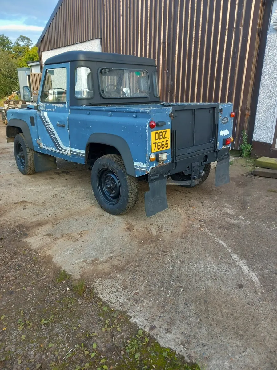 Land Rover Defender 1989 - Image 2