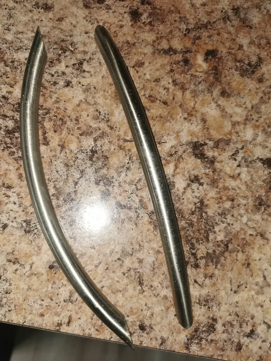 Kitchen cabinet handles