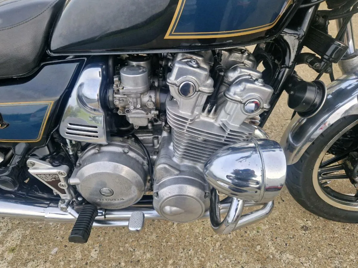 Honda CB 900 Custom MINT - Image 3