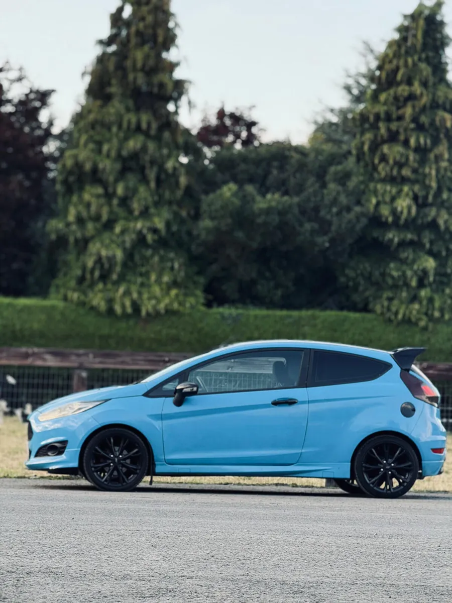 🌟Ford Fiesta 1.0 EcoBoost 2016🌟 - Image 2