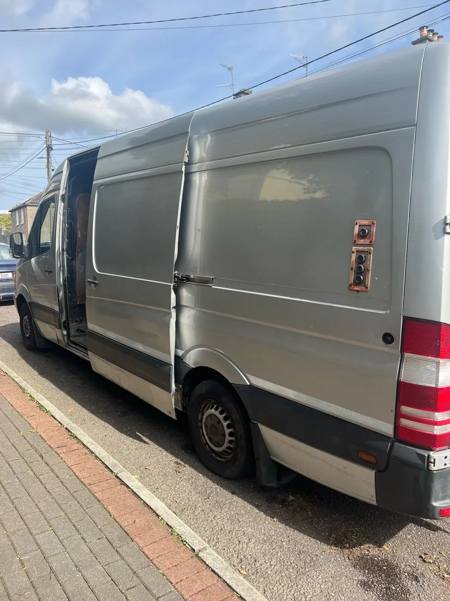 2008 Mercedes Sprinter 315Cdi New CVRT Tail lift - Image 4