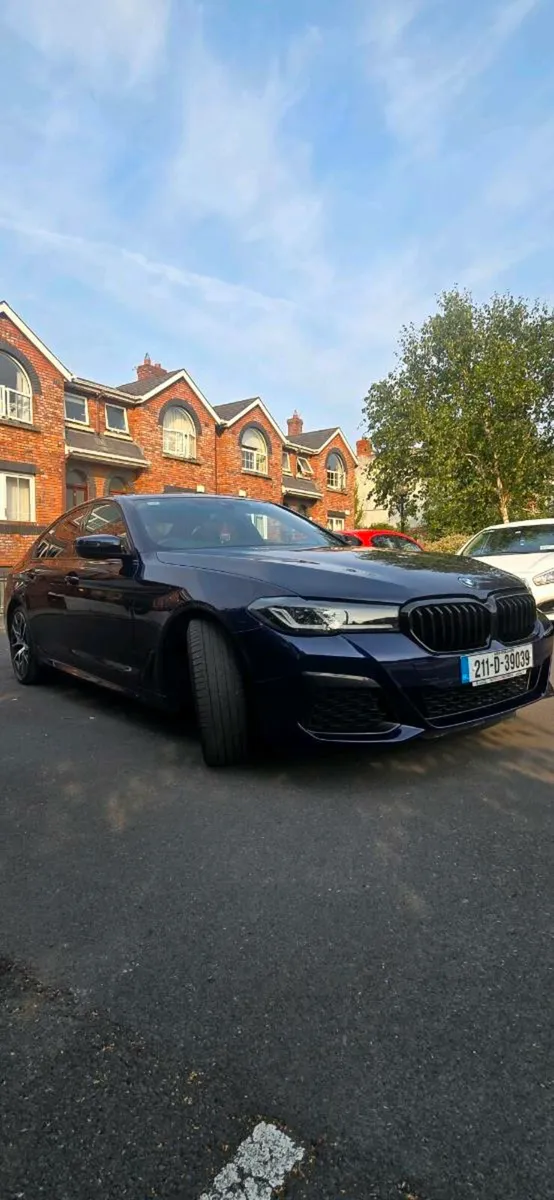 BMW 530E 2021 xDrive M Sport Performance - Image 2