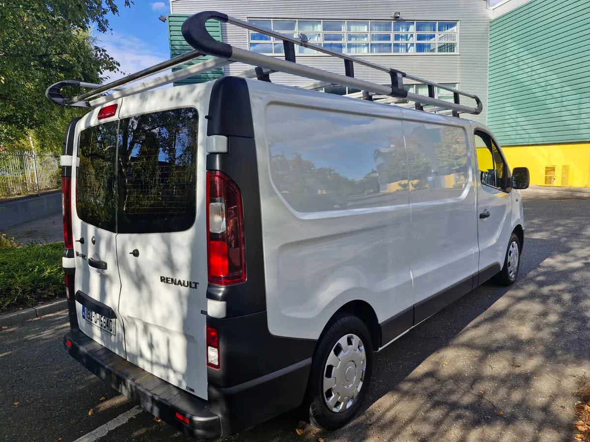 Renault Trafic 2019 - Image 4