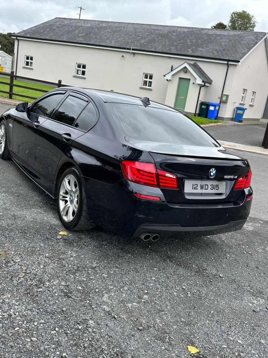 2012 bmw f10 525d - Image 4
