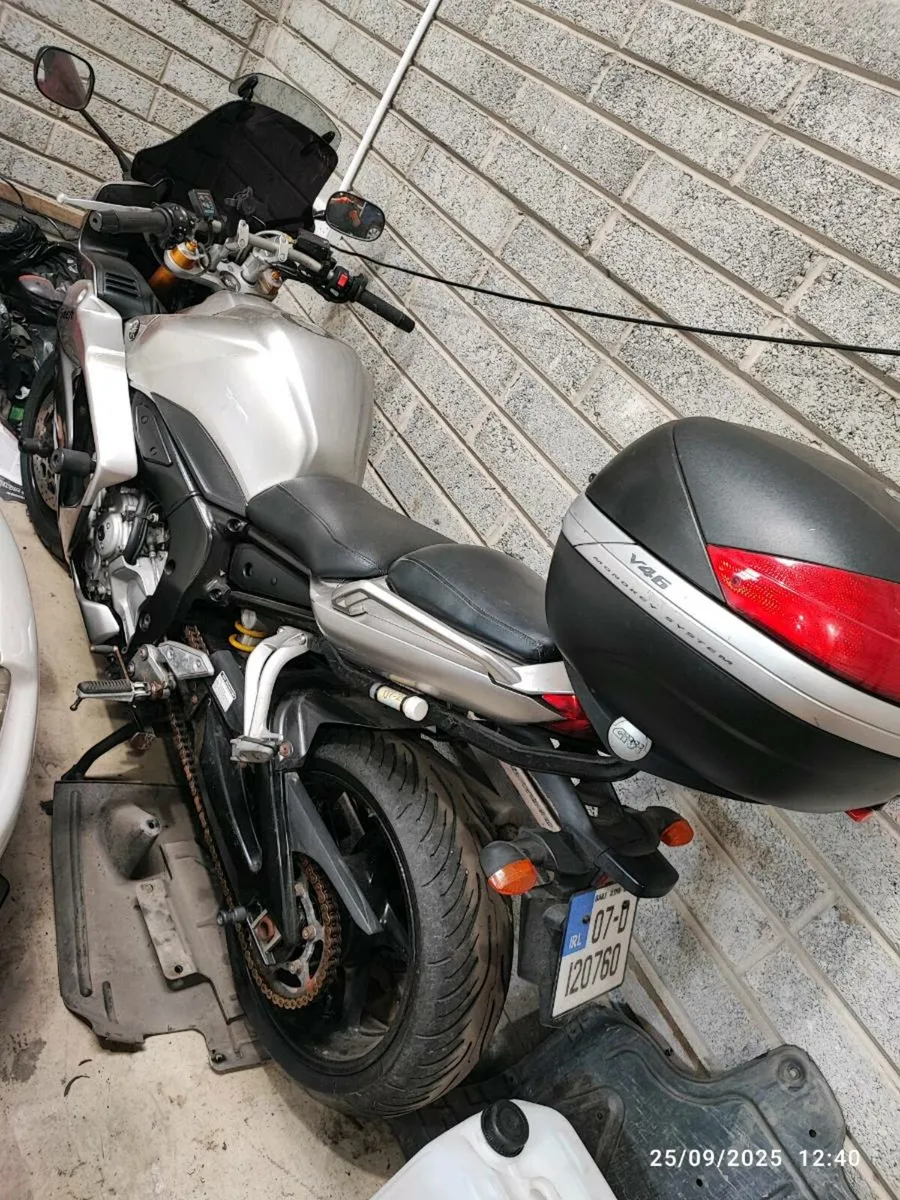 2007 Yamaha fz1 - Image 2