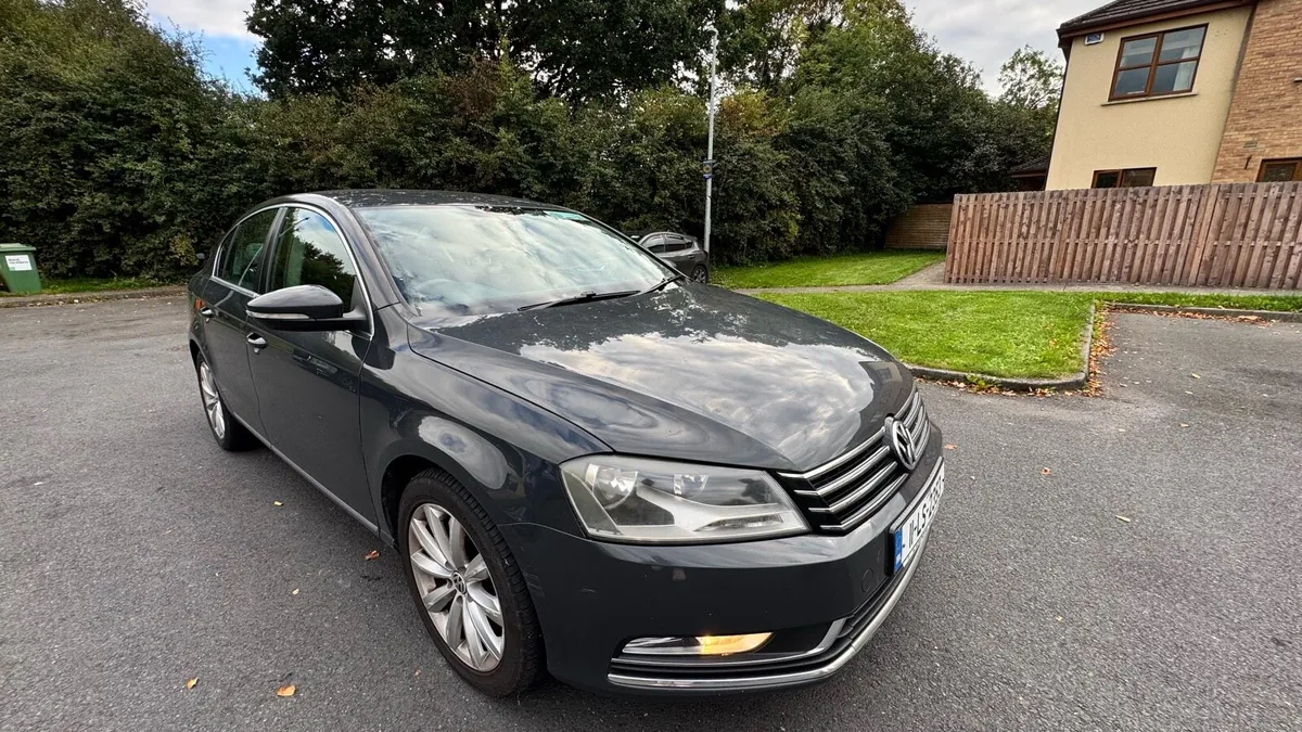 Volkswagen Passat B7 - Image 1