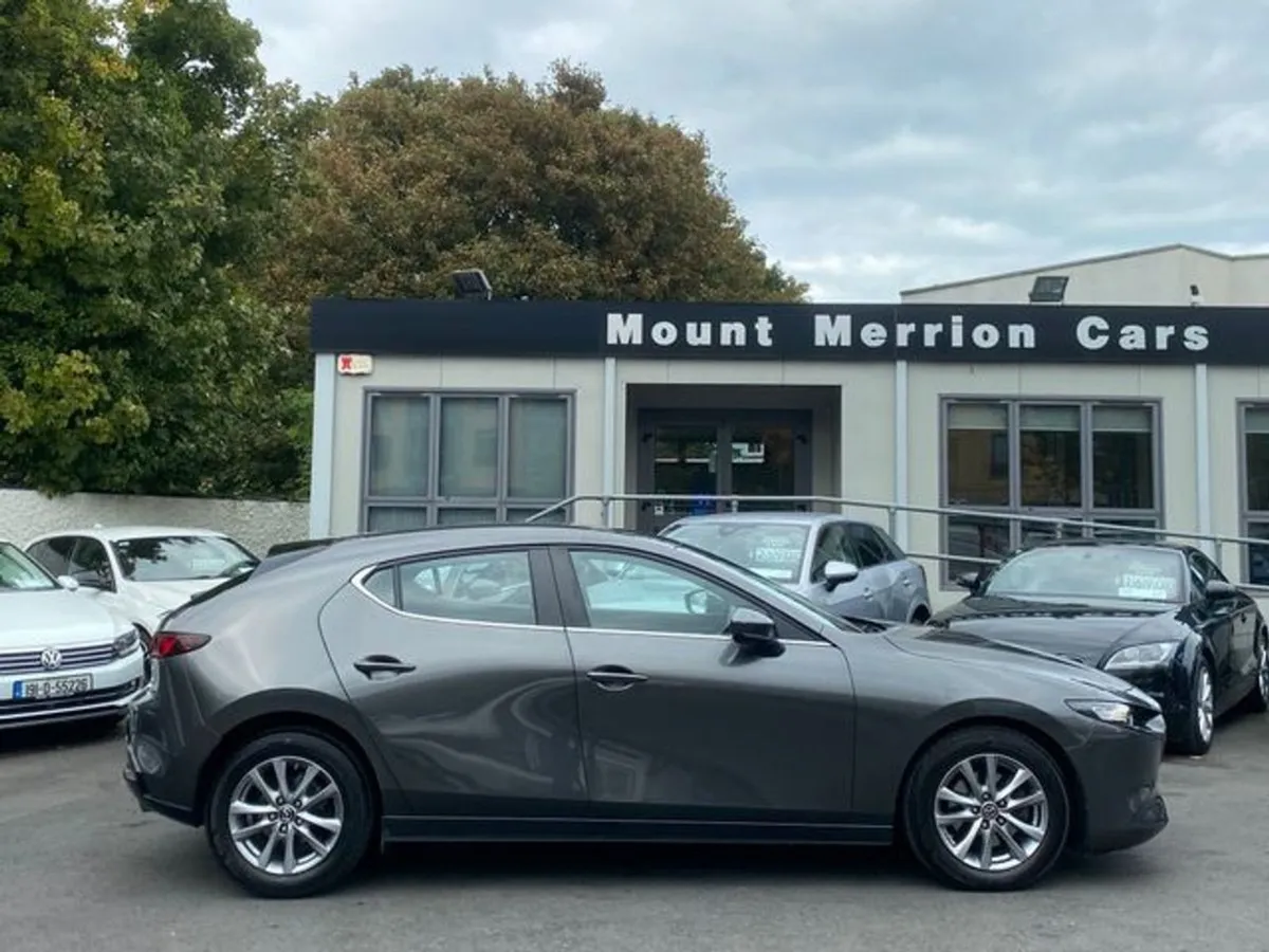 Mazda 3 Tiny Mileage/like New - Image 3