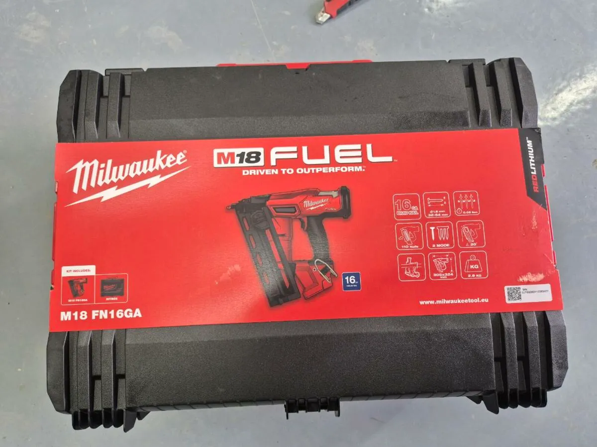 Milwaukee M18FN16GA Fuel 16 Gauge 2nd Fix Nail Gun - Image 1