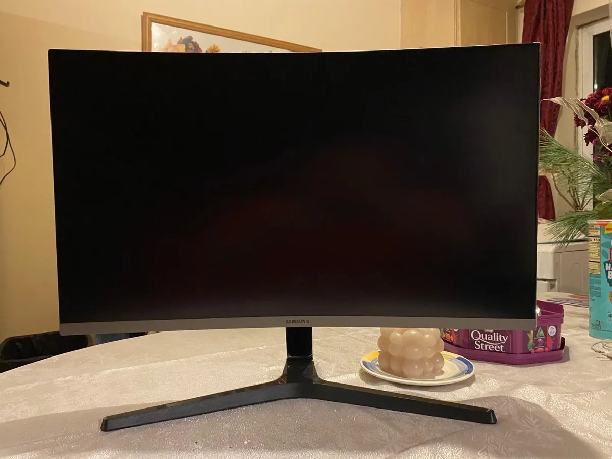 Monitor - Image 1
