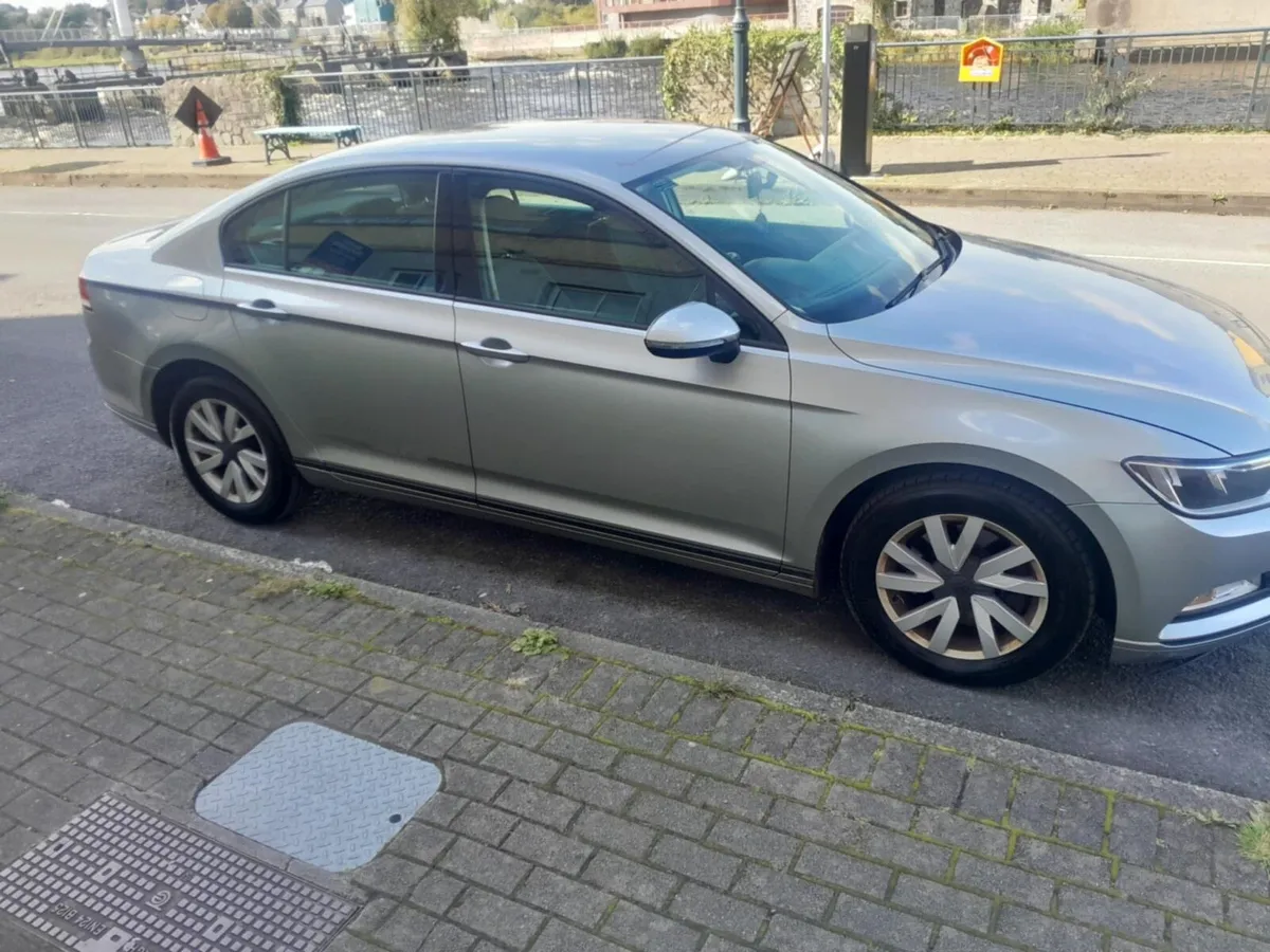 2015 Volkswagen Passat 1.6 Diesel - Image 2
