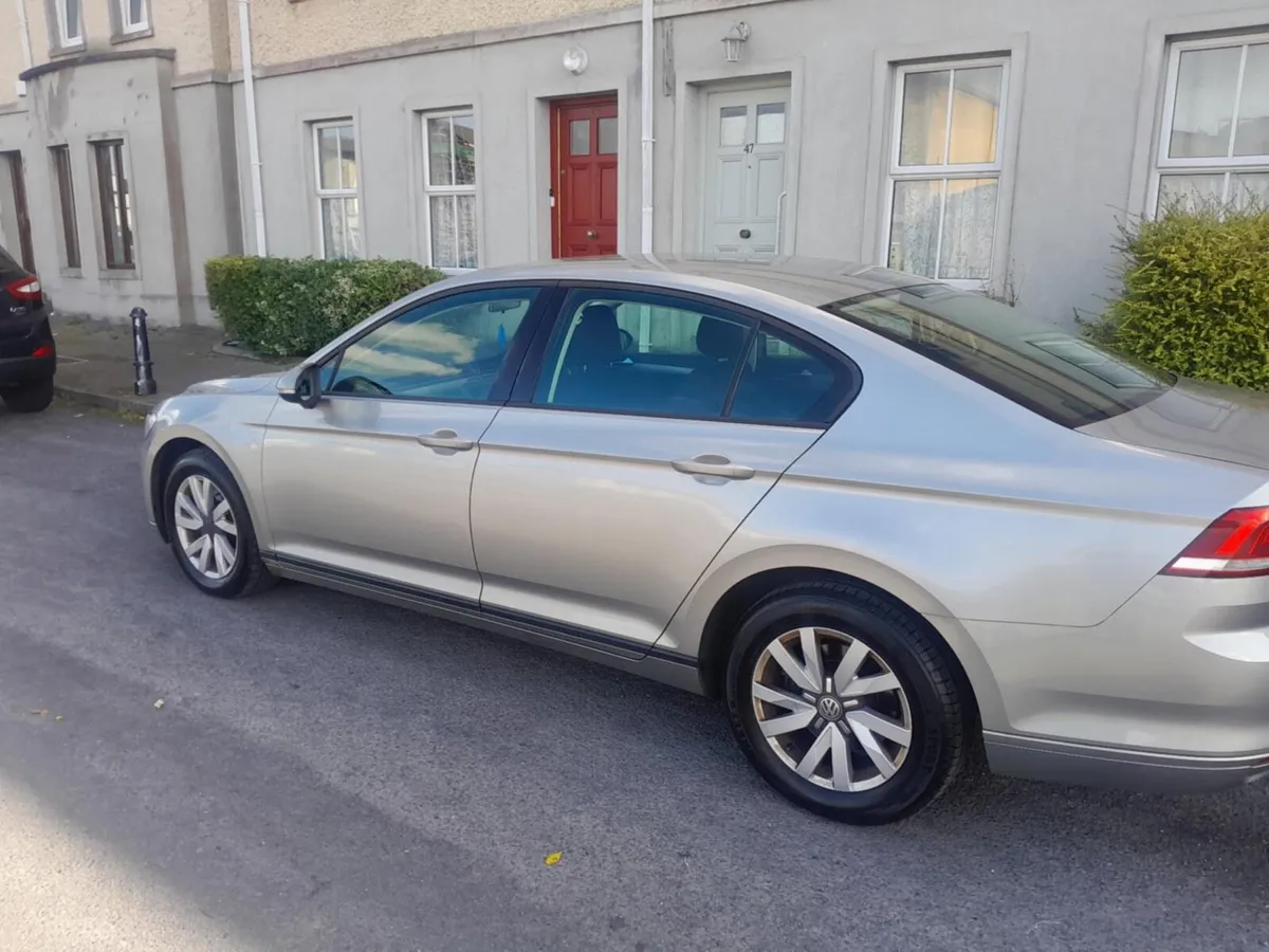 2015 Volkswagen Passat 1.6 Diesel - Image 3