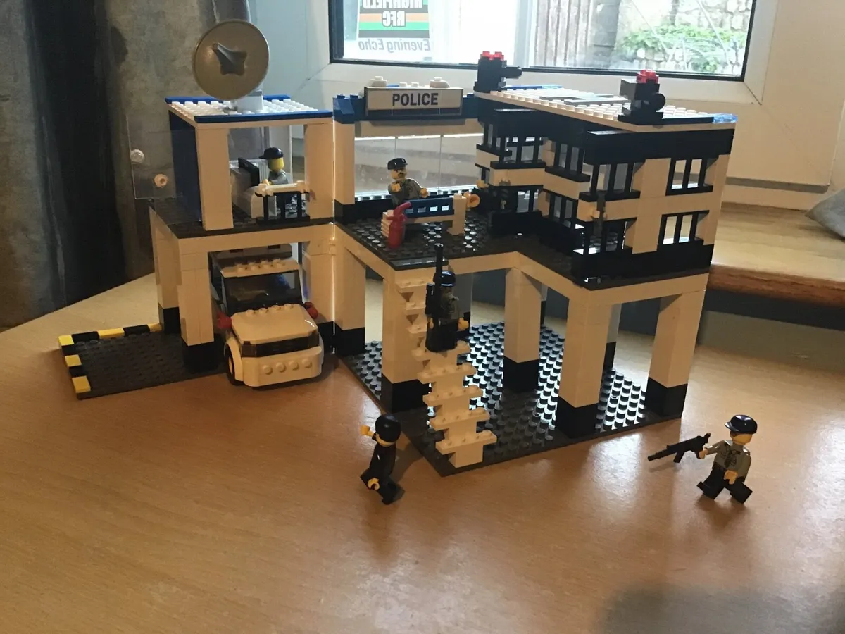 Lego Police Station - Image 3