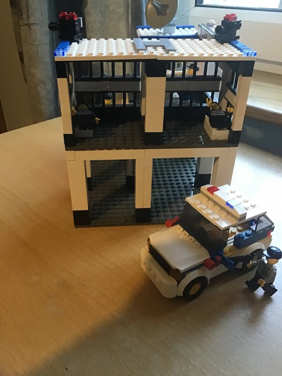 Lego Police Station - Image 4