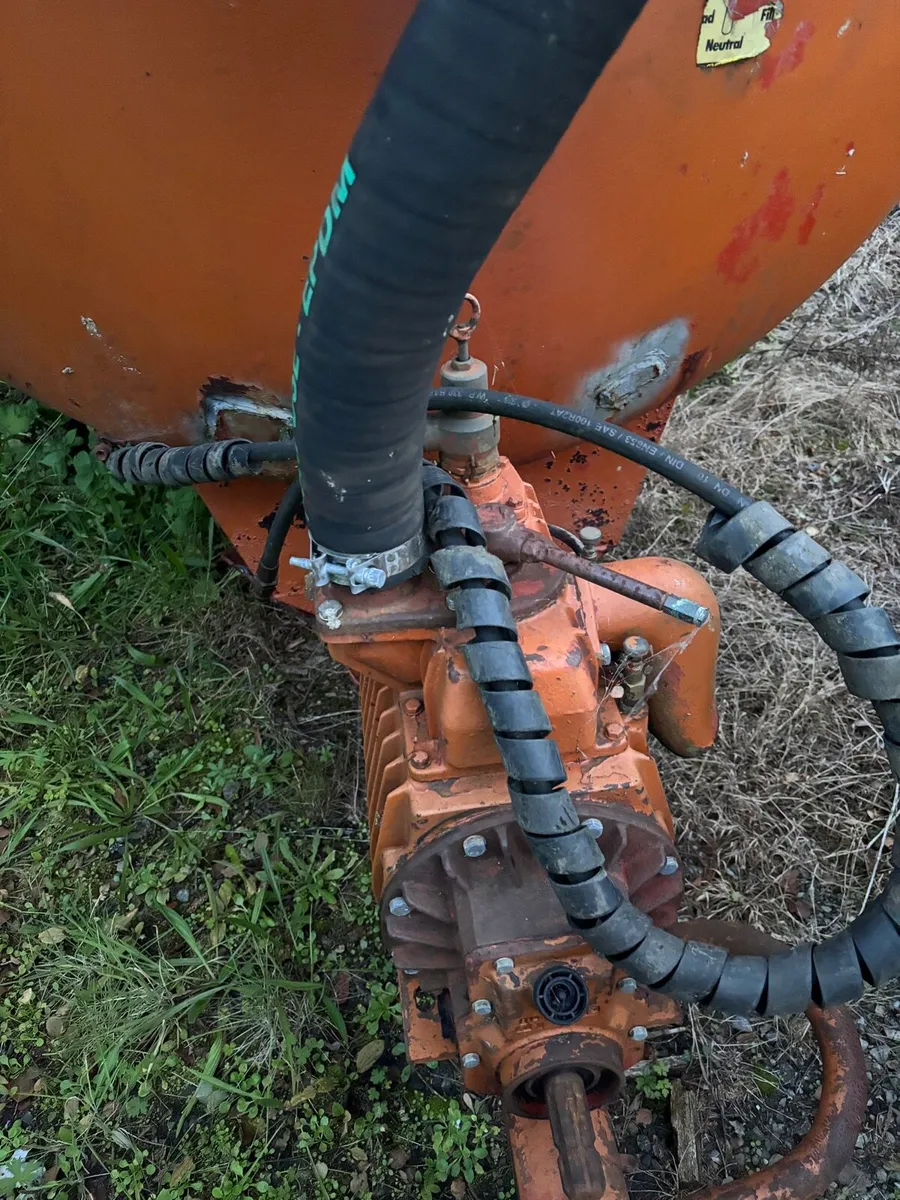 Abbey slurry tanker - Image 2