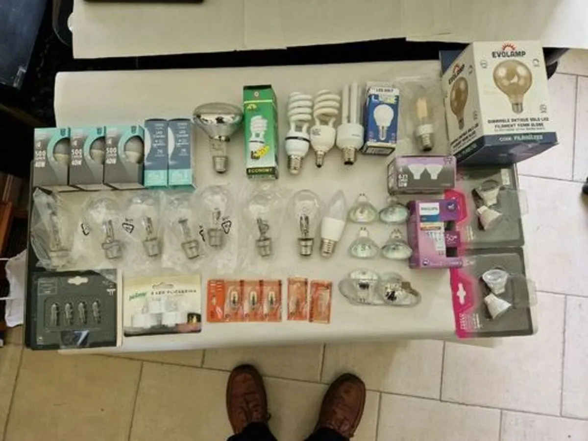 Huge Selection of NEW Electric Light Bulbs - Image 2