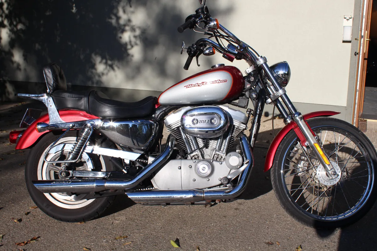 Harley Davidson Sportster 883 - Image 1