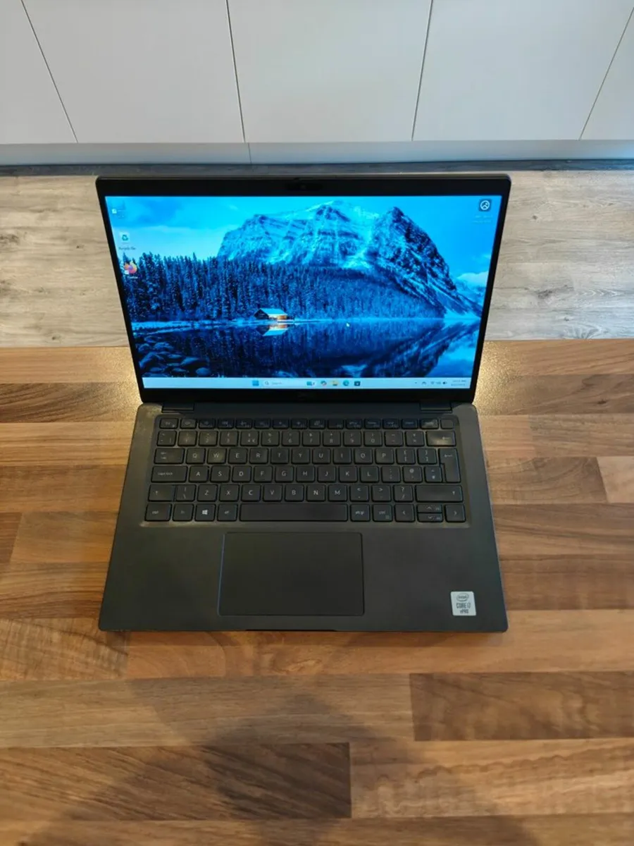 Dell Latitude 7410 | i7 (10th gen) | 16GB | 256GB - Image 1
