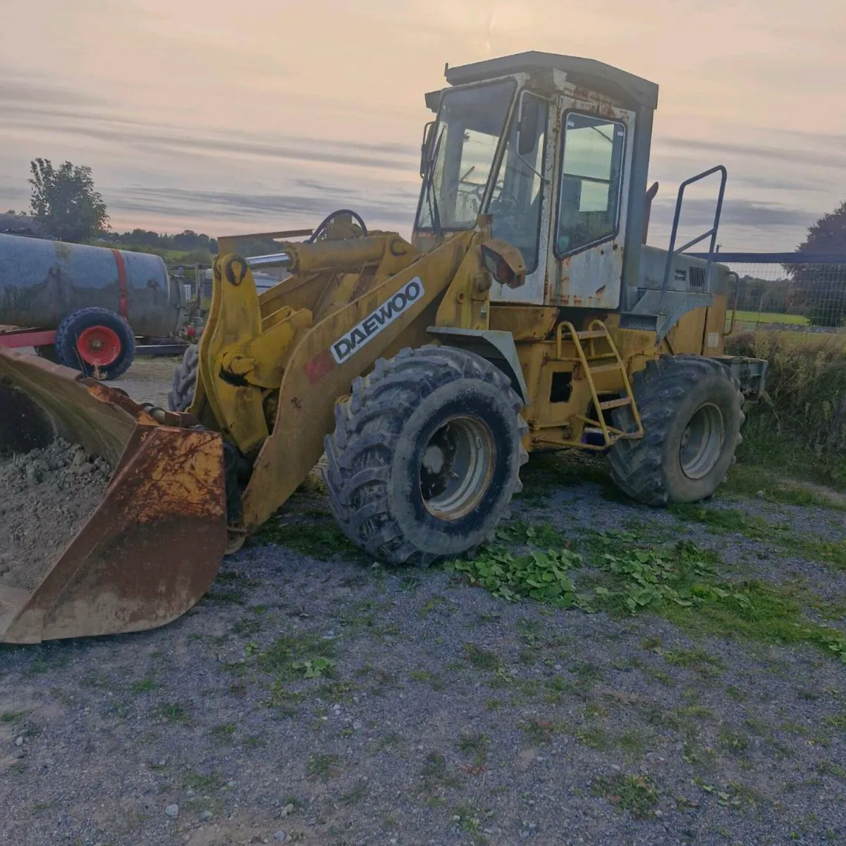 Loader daewoo - Image 2