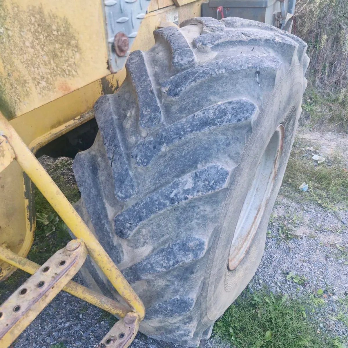Loader daewoo - Image 4