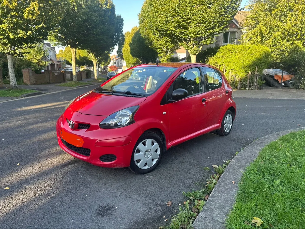 TOYOTA AYGO 2011 - Image 3