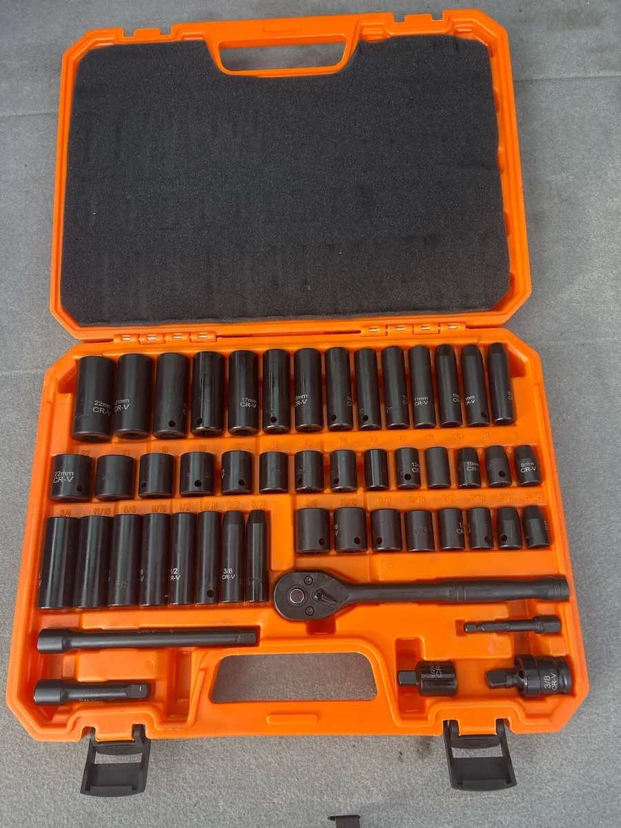 50 pieces - Image 1