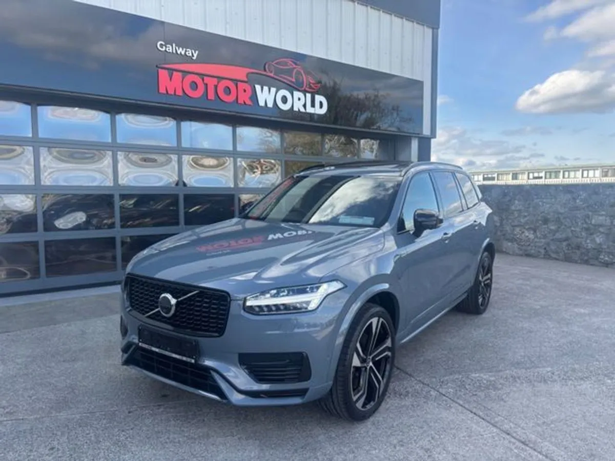 Volvo XC90 Recharge T8 Plus Dark AWD - Image 1