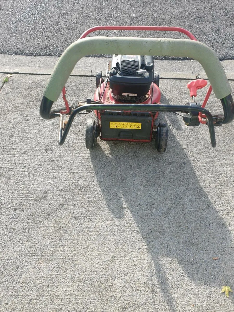 PETROL LAWNMOWER - Image 2