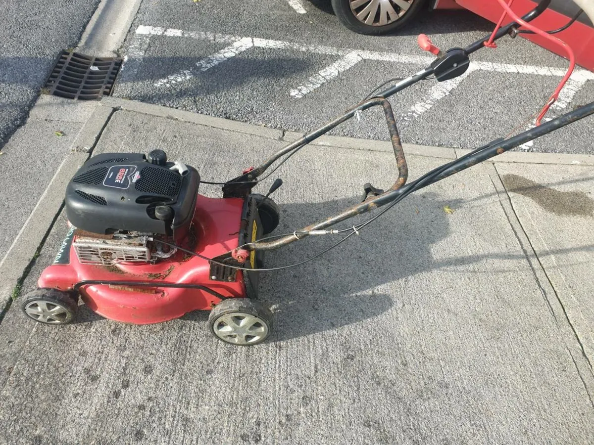 PETROL LAWNMOWER - Image 4