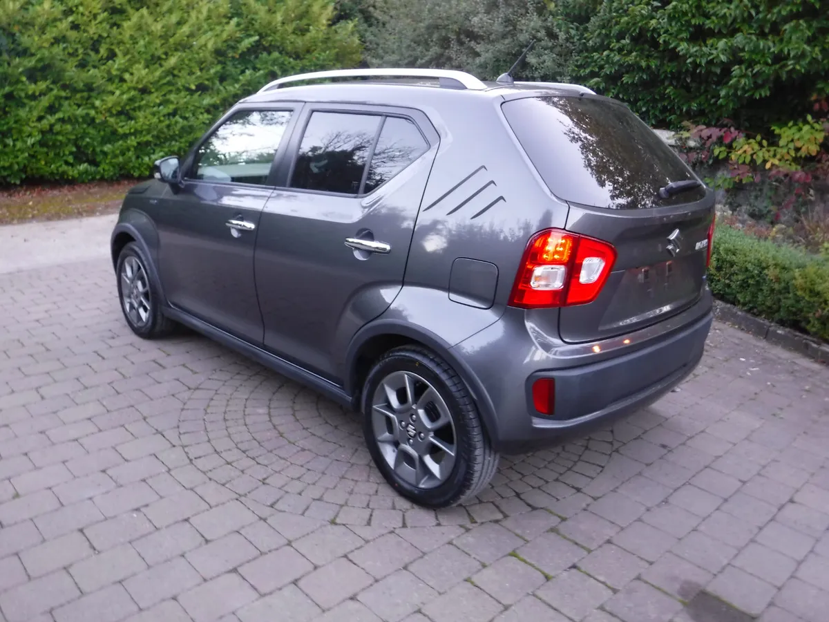 SUZUKI IGNIS 1.2 AUTO HYBRID LEATHER HEATED SEATS - Image 4