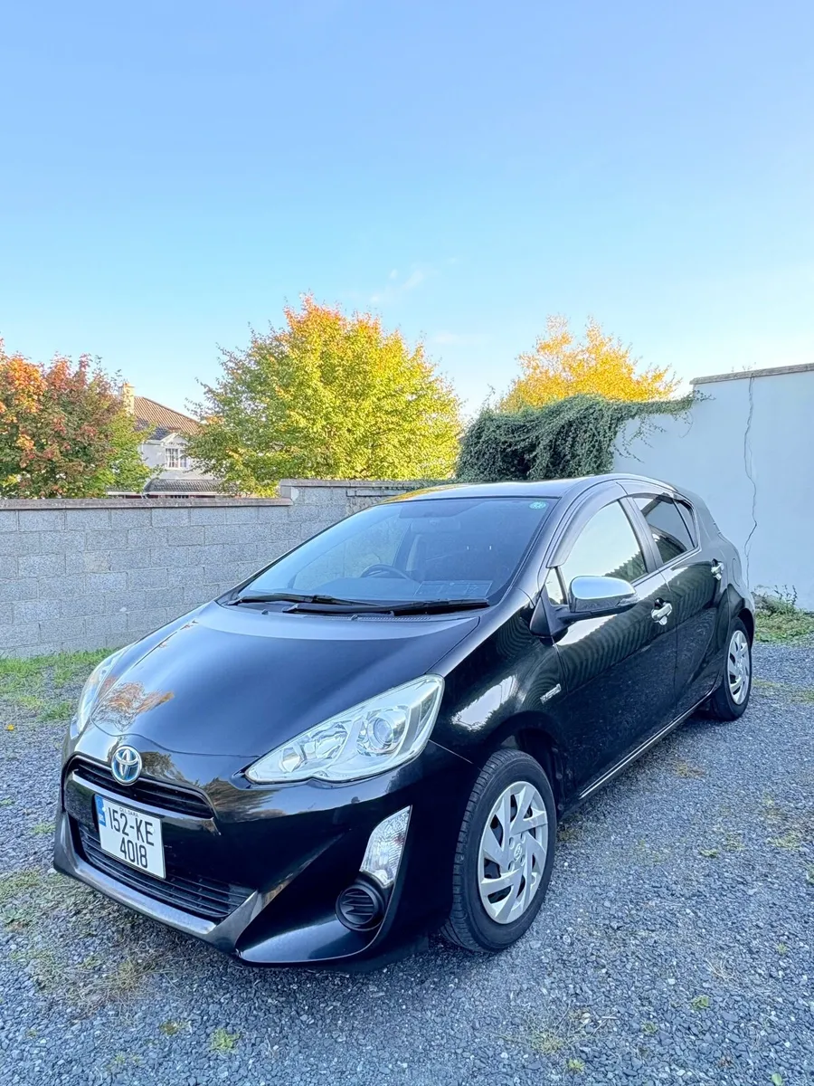 Toyota Aqua 1.5 Hybrid Automatic - Image 2